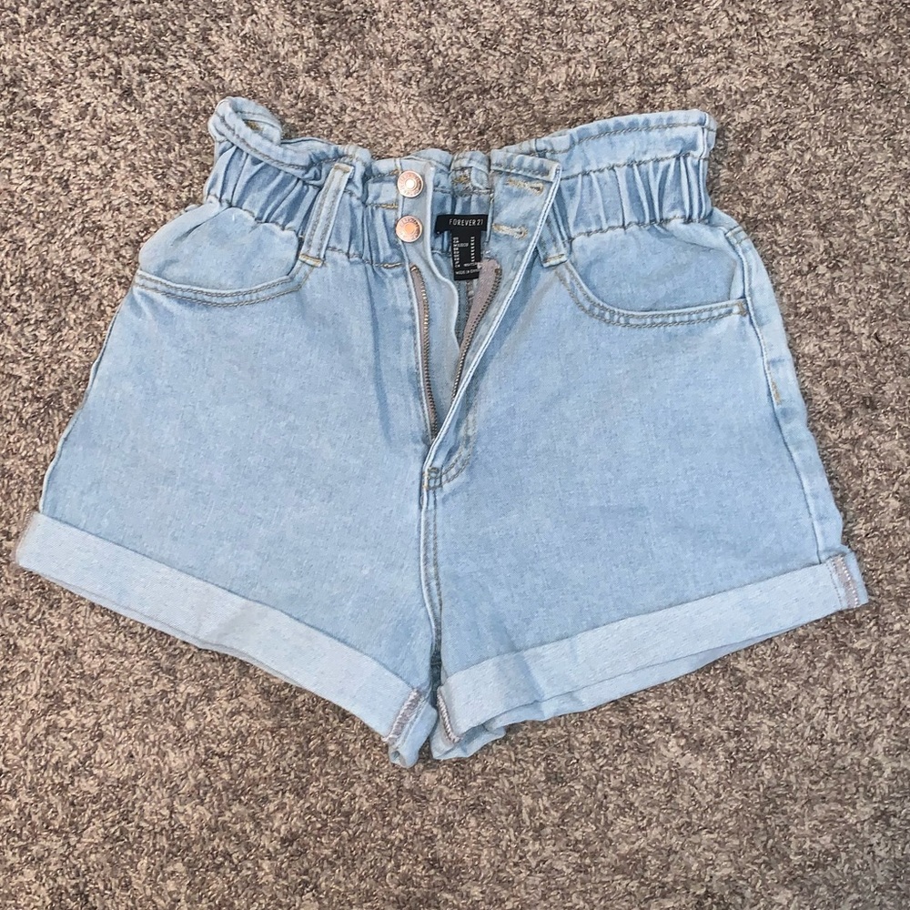 Brand new Forever 21 shorts.